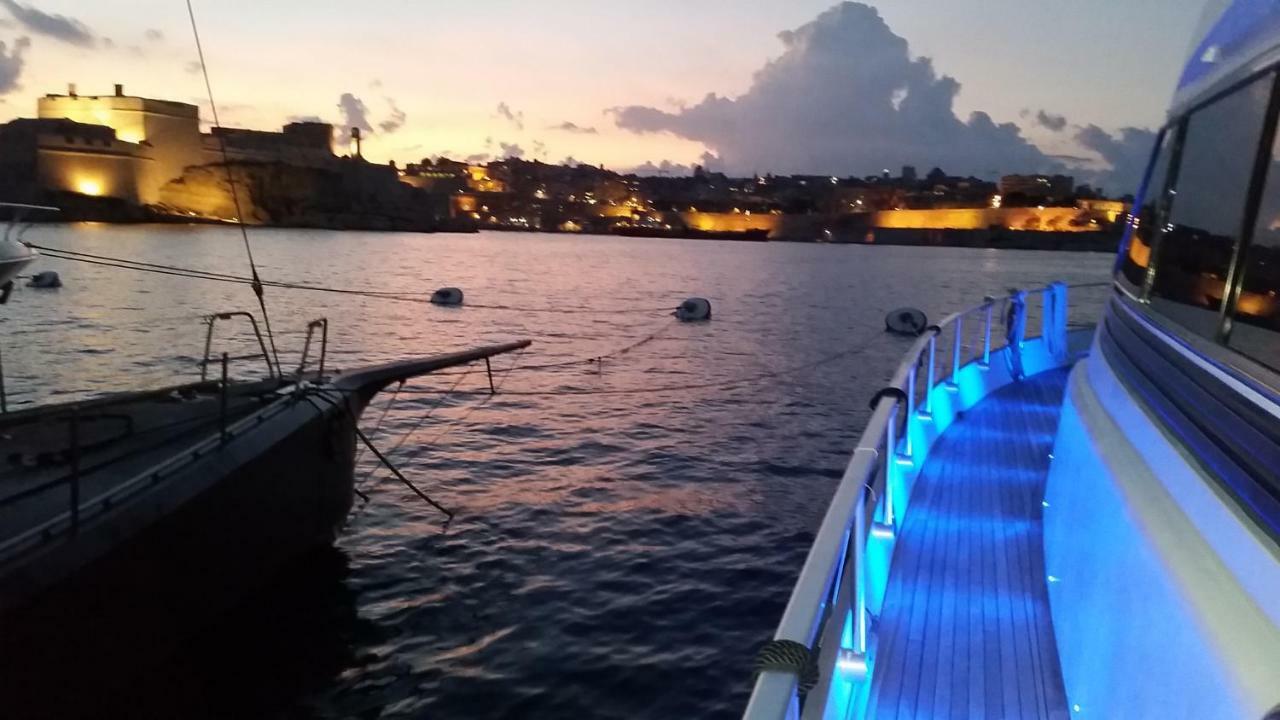 Riti Yacht Hotel Kalkara Exterior photo